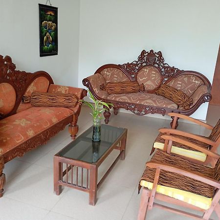 Larn'S Villa Hotel & Apartment Wadduwa Exterior foto