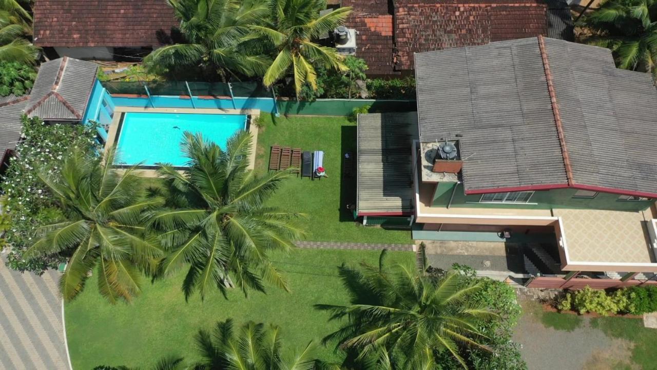Larn'S Villa Hotel & Apartment Wadduwa Exterior foto